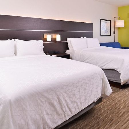Holiday Inn Express & Suites Mall Of America - Msp Airport Блумингтон Экстерьер фото